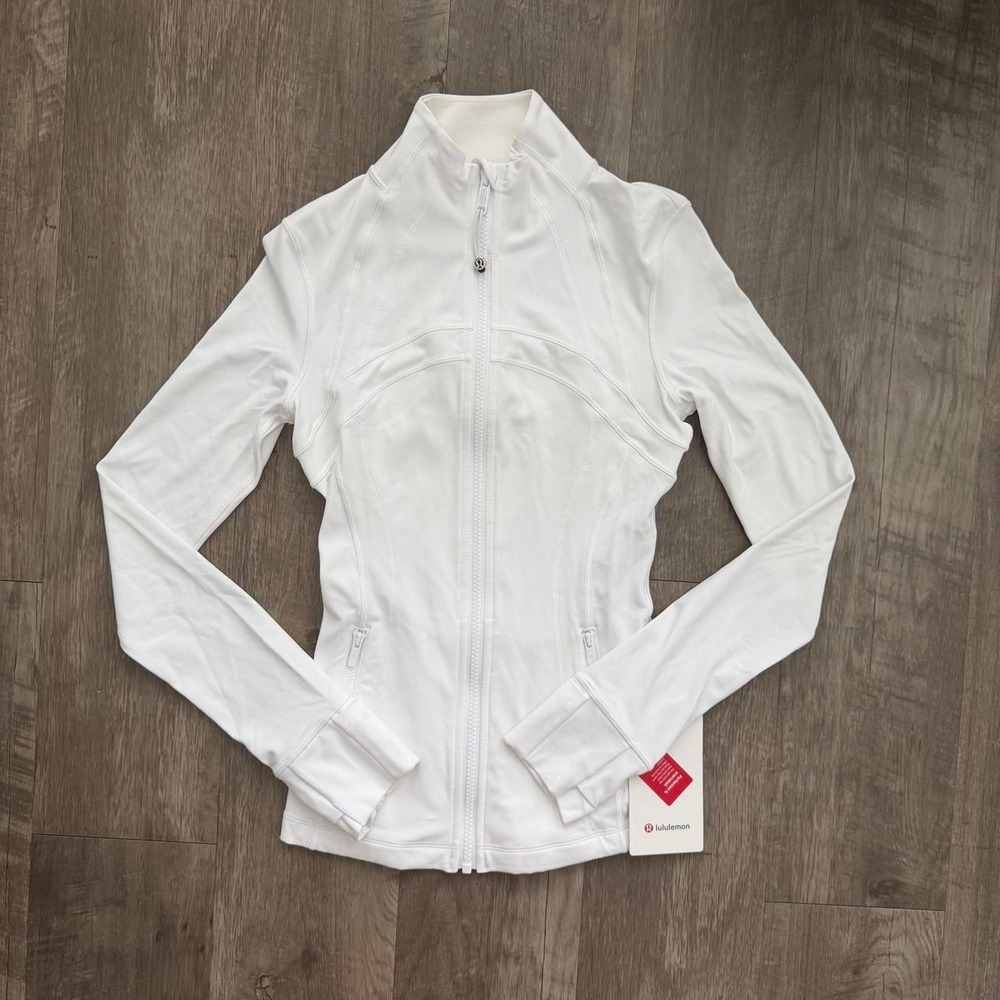 Lululemon White Nulu Define Jacket Slim Fit Yoga Layer LW4CFOS Size 2